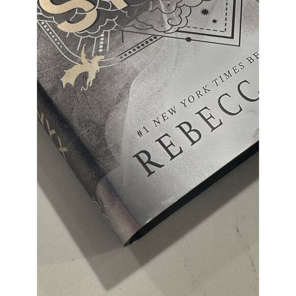 Onyx Storm Rebecca Yarros Target Exclusive Limited Edition Hardcover New W/PINS - Picture 8 of 11